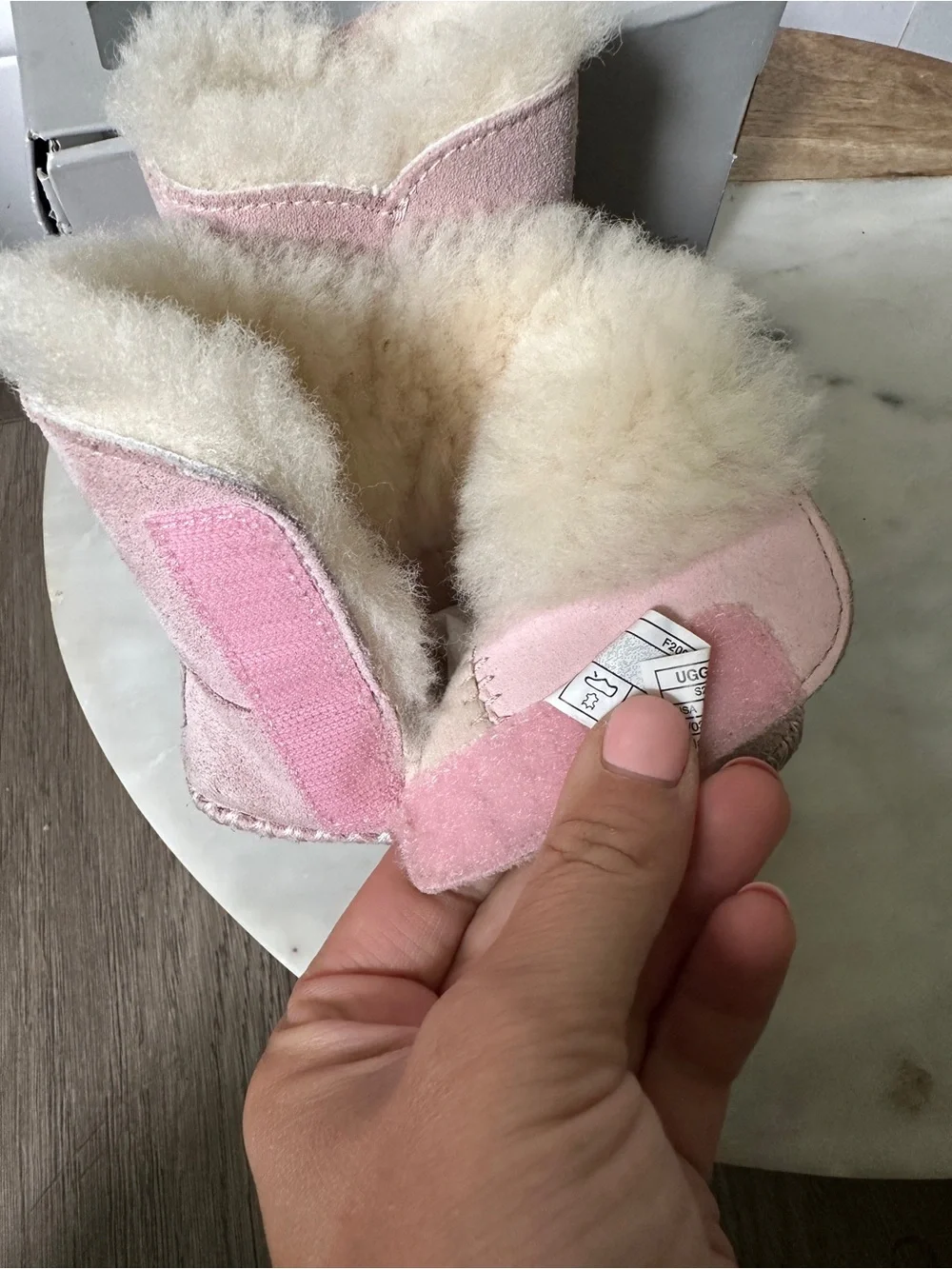 UGG Caden Baby Boots Booties Seashell Pink Suede Sheepskin Lining Infant 6-12 M